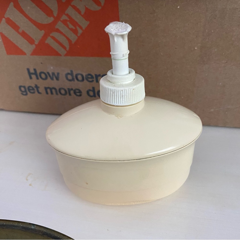 Rubbermaid Soap Dispenser